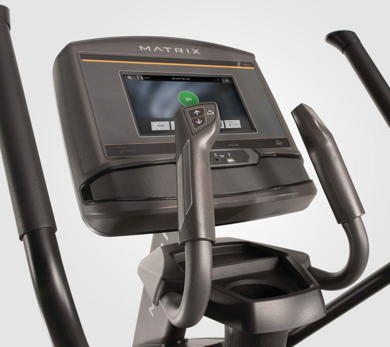 Эллиптический тренажер Matrix A30XR, 2021