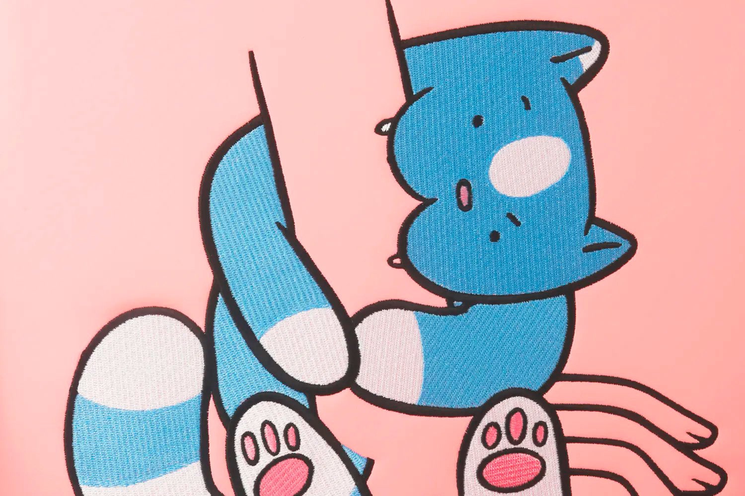 Геймерское кресло DXRacer CRA/D5000/P