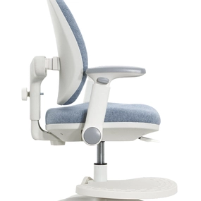 Детское эргономичное кресло Falto KIDS MAX DUO-P, ППУ латекс, спинка корсет, подножка, подлокотник 3D, обивка (голубой)